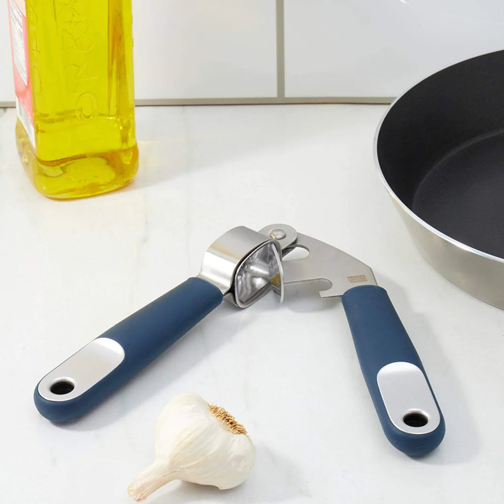 garlic press