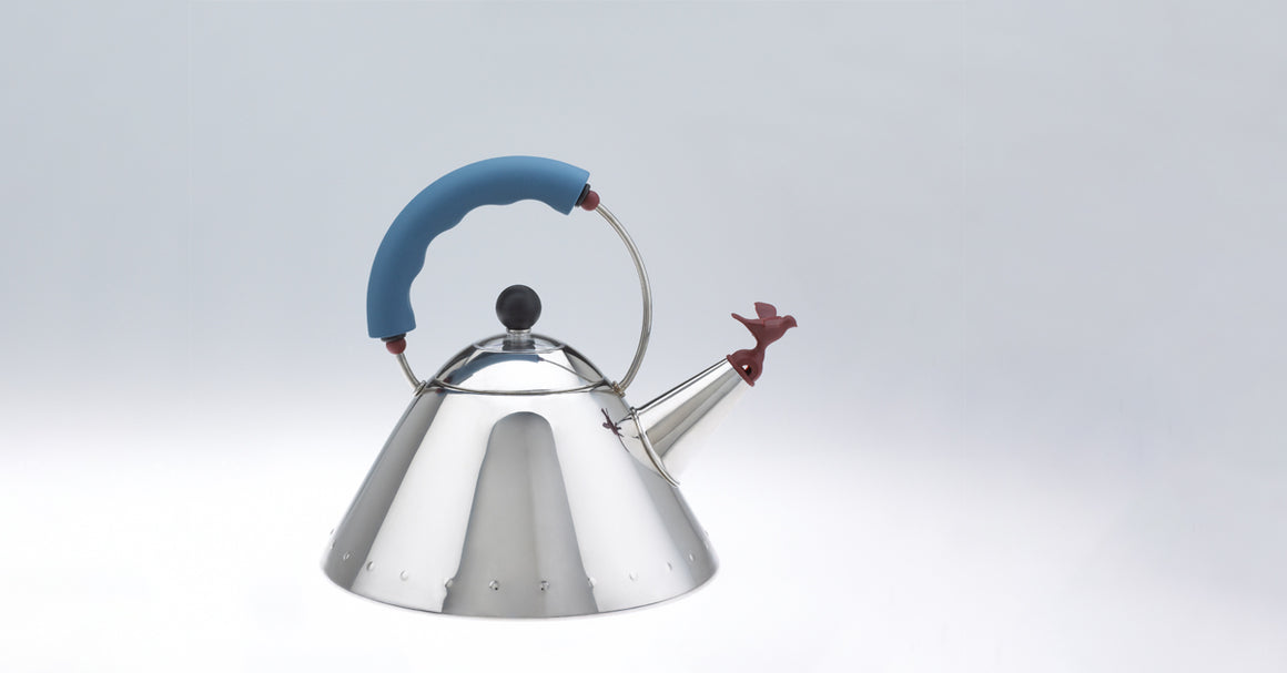​A tea kettle design that's spot-on