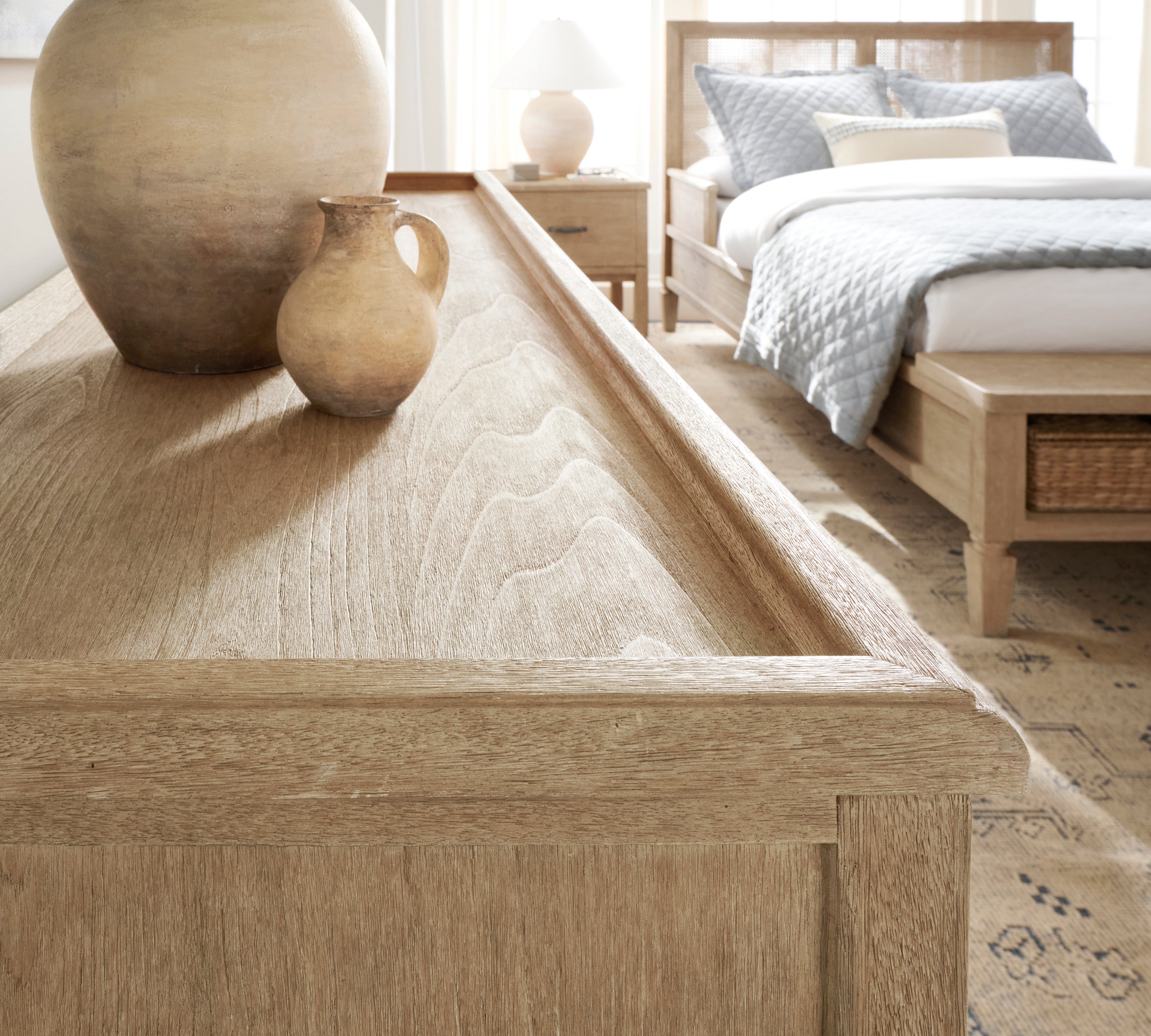 Sausalito 8-Drawer Dresser