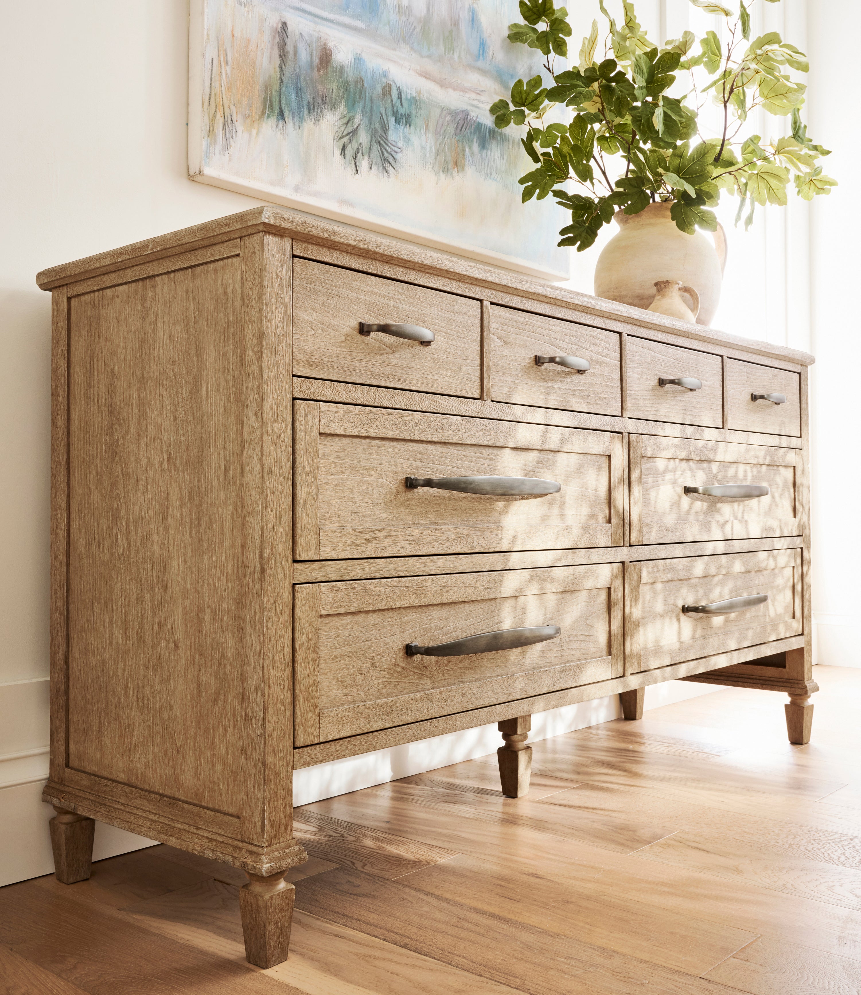 Sausalito 8-Drawer Dresser