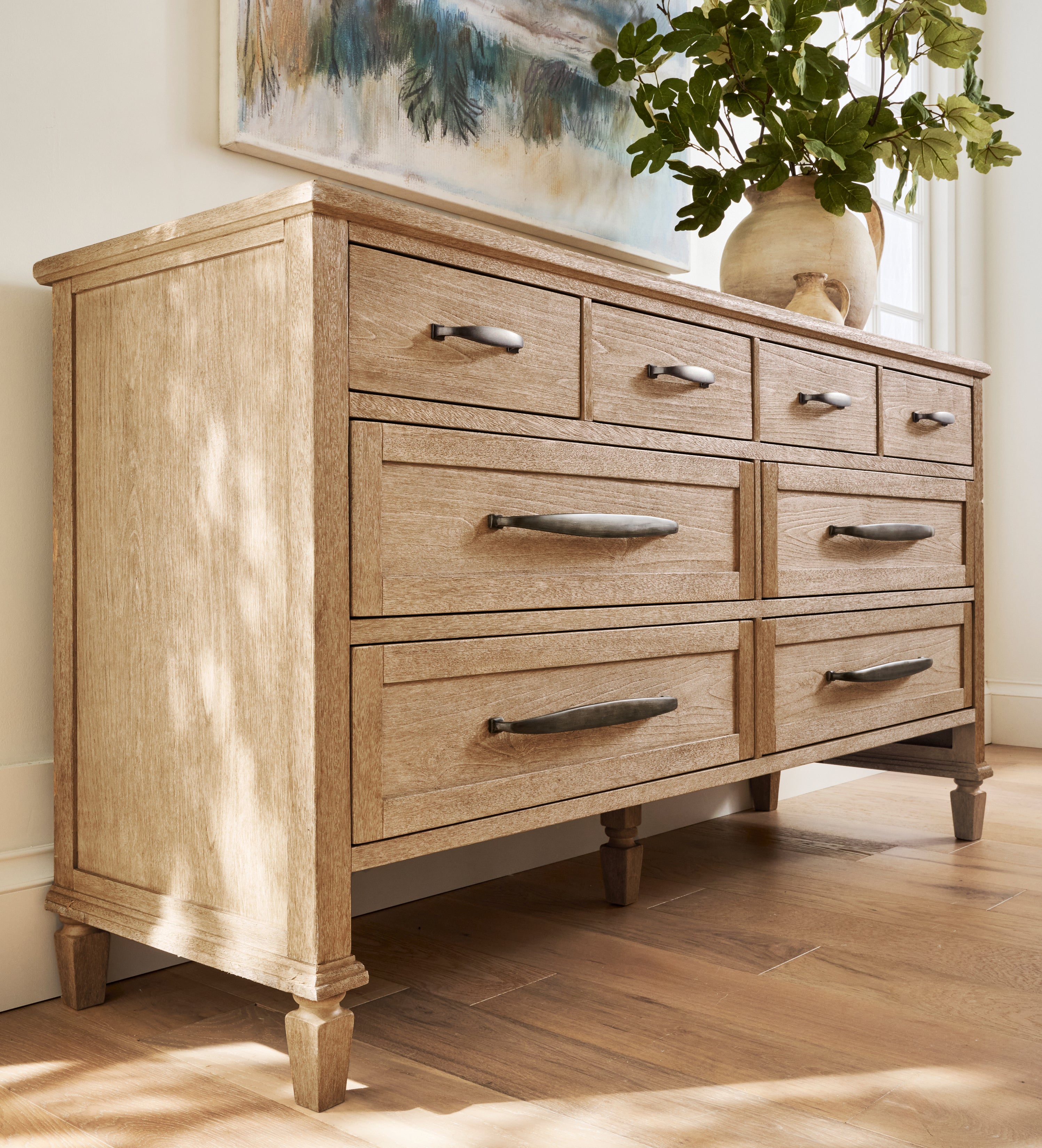 Sausalito 8-Drawer Dresser
