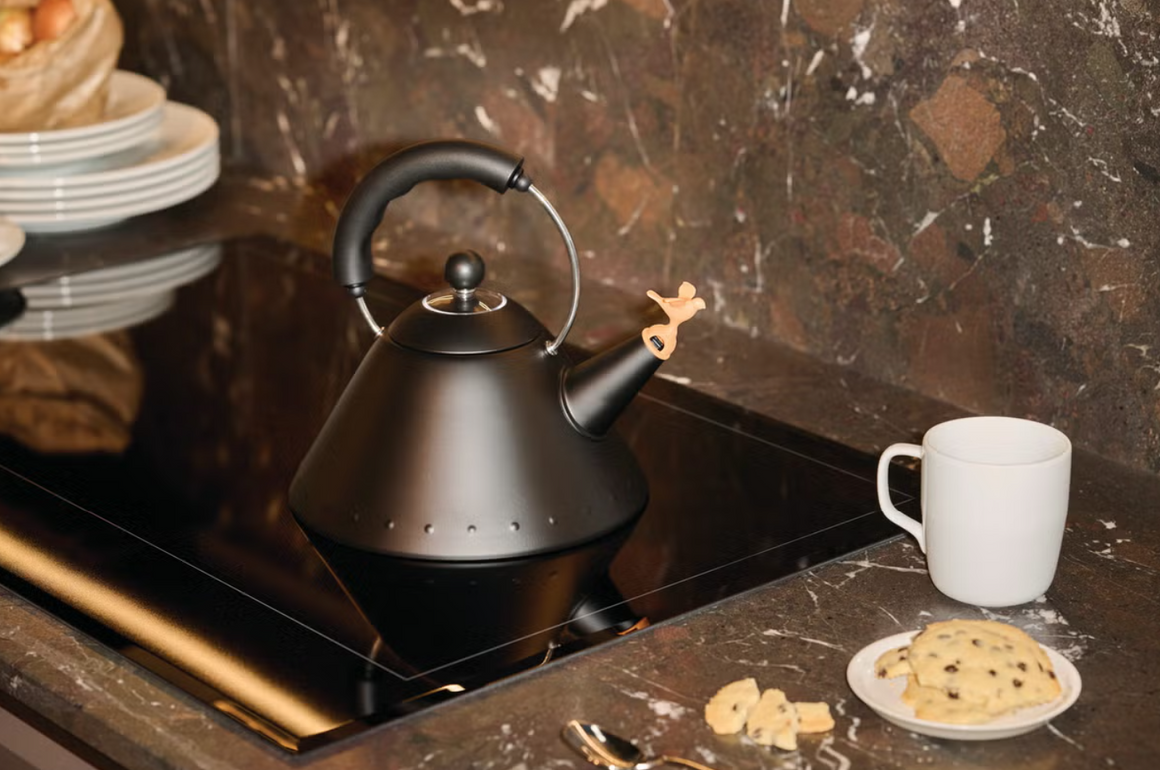 Small Appliances 2.0: the Pleasure of (New) Daily Gestures in the Kitchen and Beyond