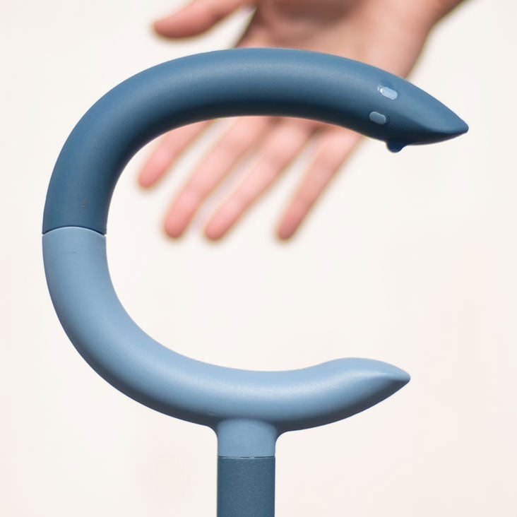 <strong>C-Shaped Ergonomic Handle</strong>
